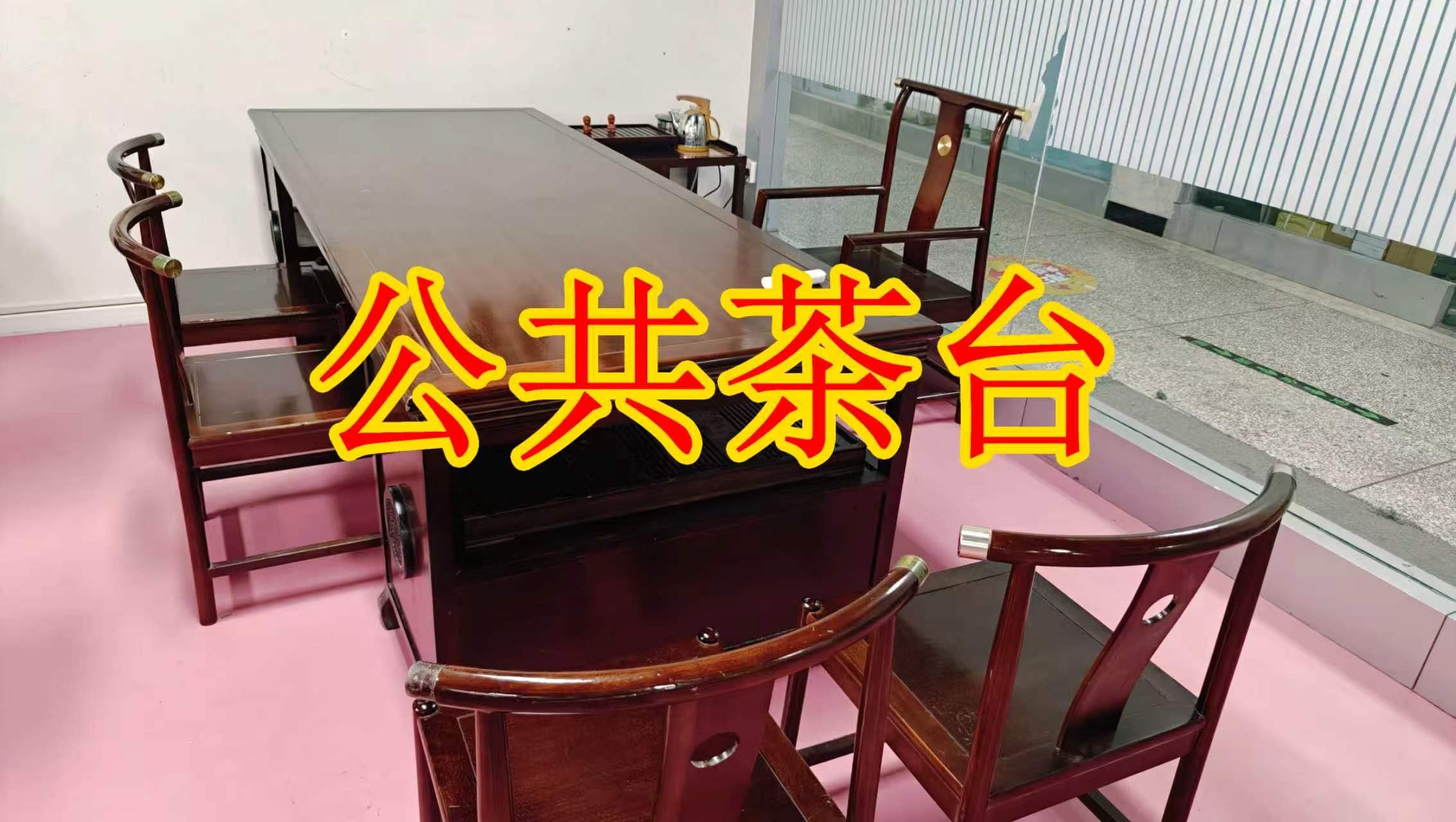 工海国际广场面积灵活：小面积办公室至大面积办公、经营空间均可选择； 部分房源可注册公司，满足企业办公需求； 商铺临街，具备上下水、用电等经营条件； 适合副食品、茶叶、酒水、百货、电商、培训、办公等多种行业。